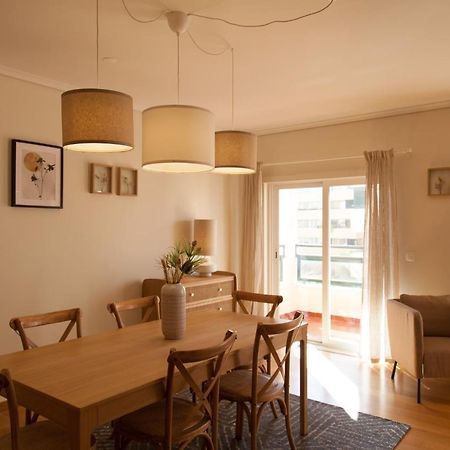 Flh Cascais Wooden Spacious Apartment Buitenkant foto