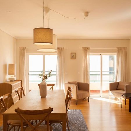 Flh Cascais Wooden Spacious Apartment Buitenkant foto