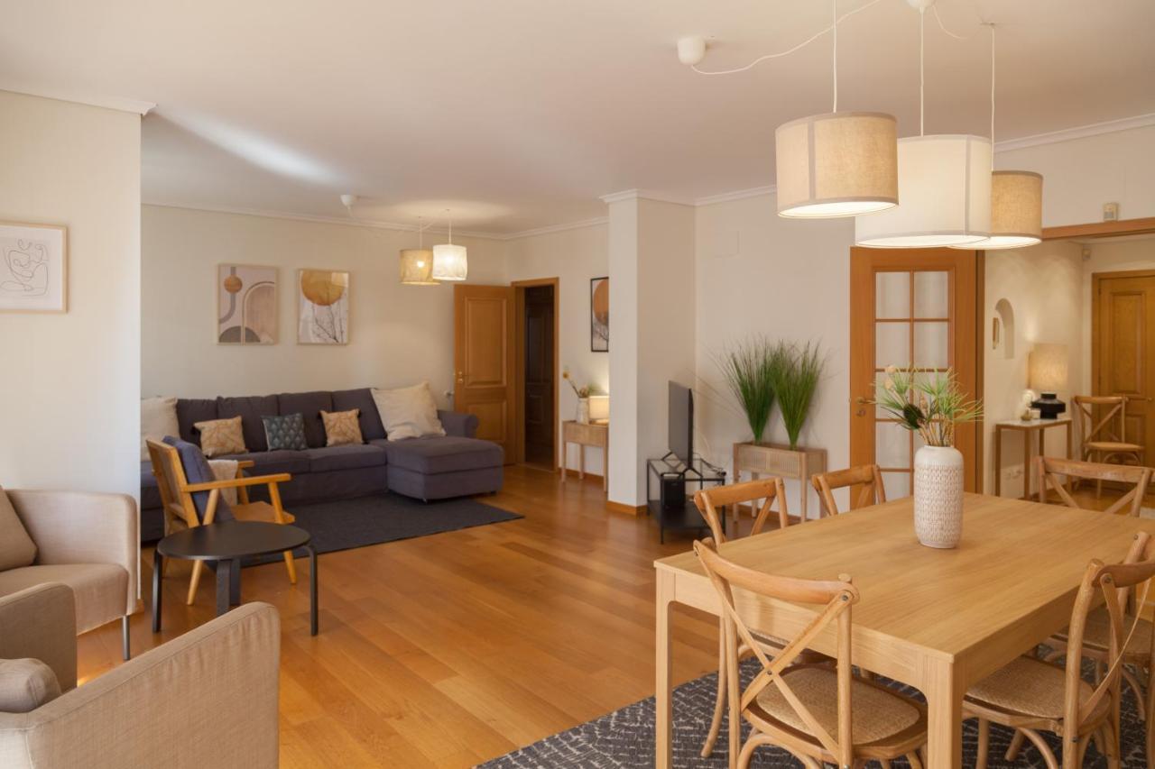 Flh Cascais Wooden Spacious Apartment Buitenkant foto