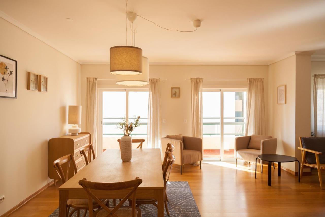 Flh Cascais Wooden Spacious Apartment Buitenkant foto